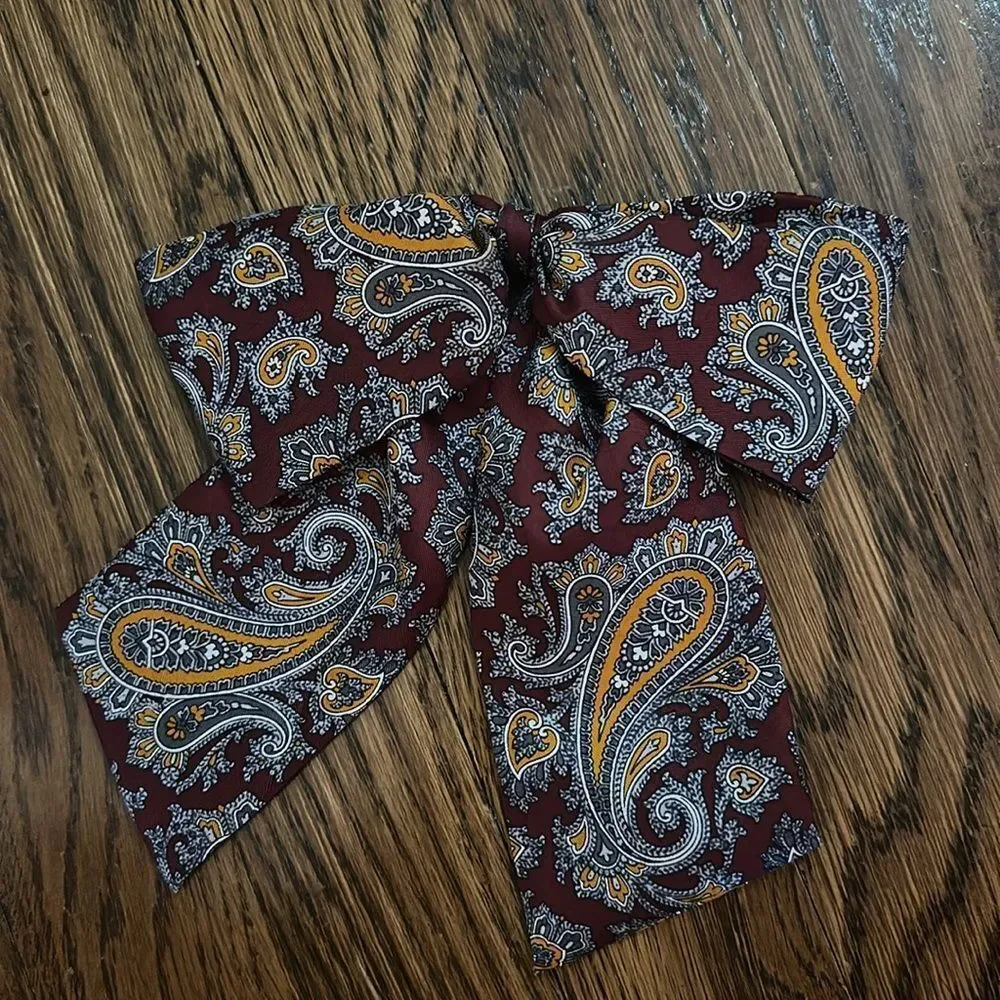 Vintage 80s Symphony Paisley Print Silk Pin On Bow Tie‎ Scarf in Burgundy & Gold
